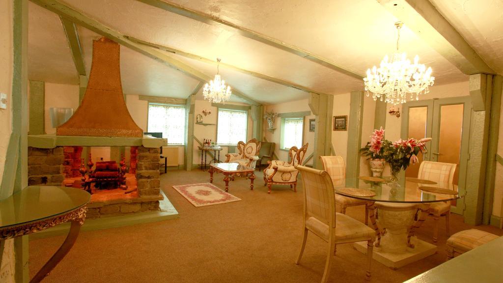 The Edge Accommodation ハダーズフィールド エクステリア 写真